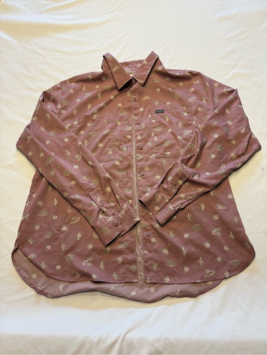 Columbia Other - Columbia Men's Button-Down Shirt in Dusty Mauve with Subtle Print